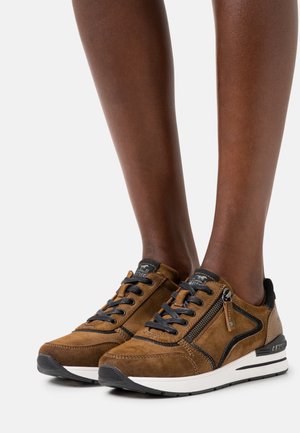 Mustang Sneaker low - cognac