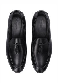 Sorte læder loafers med en glat finish, der har en knyttet frynse detalje og syninger langs kanten; slip-on design.