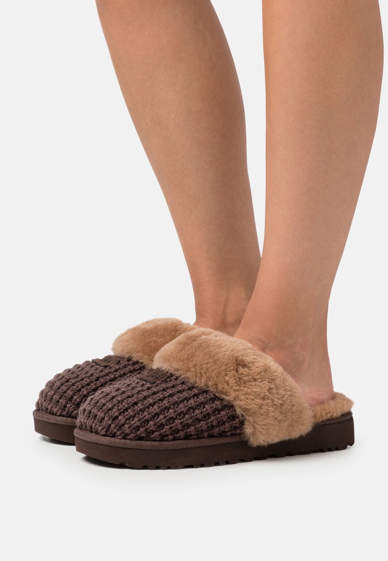 UGG COZY Slippers burnt cedar/dark brown Zalando.ie