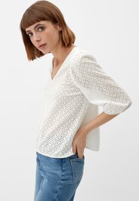 s.Oliver AUS BRODERIE ANGLAISE - Bluzka