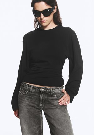 Weekday, RUCHED LONGSLEEVE DRAPE - Bluză cu mânecă lungă - black
