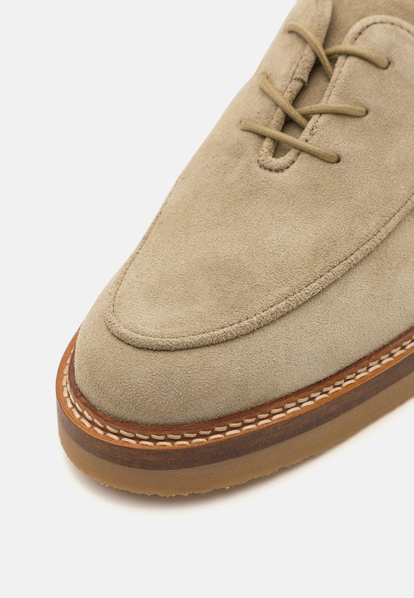 OLIVIER UNISEX - Lace-ups - latte2