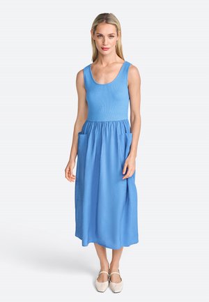 Rich & Royal MIDI - Day dress - palace blue