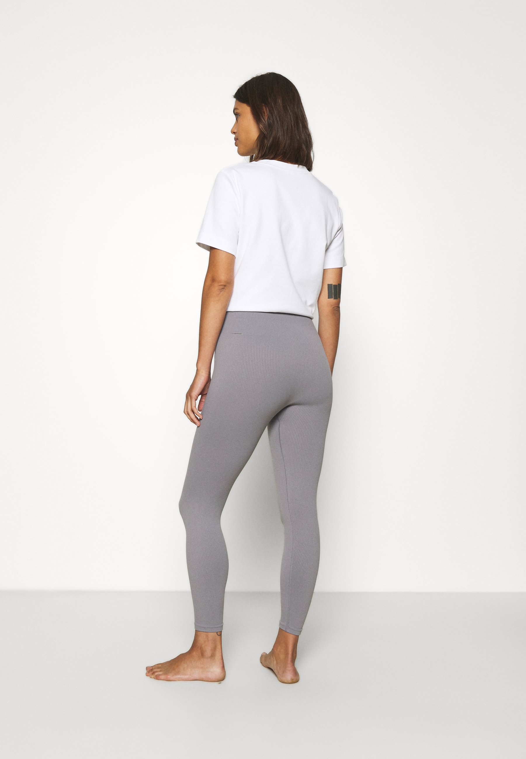 Women RIBBED 7/8 LEGGING - Leggings - Stockings Women RIBBED 7/8 LEGGING - Leggings - Stockings