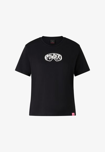 Černé bavlněné tričko s krátkým rukávem, s bílou grafikou "POWDER" a designem lyžařských brýlí na přední straně, a růžovou nášivkou na lemu.