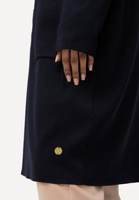 Ulla Popken LONG OPEN FRONT SWEATER - Vest - dark blue