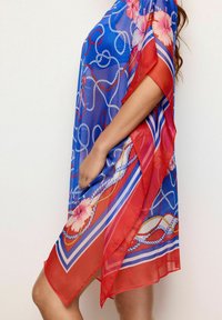 Yamamay Poncho - multicolor with print