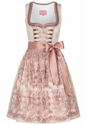 Robe traditionnelle sans manches avec nœud en ruban de satin rose, laçage devant et superposition de jupe en dentelle florale dans des teintes roses douces.