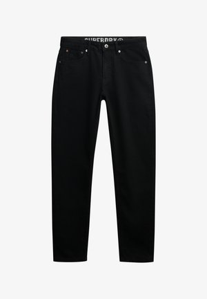 Jeans de mezclilla negra con un diseño de pierna recta, que cuentan con bolsillos frontales, un cierre de botón y cremallera, y una cinturilla con logo.