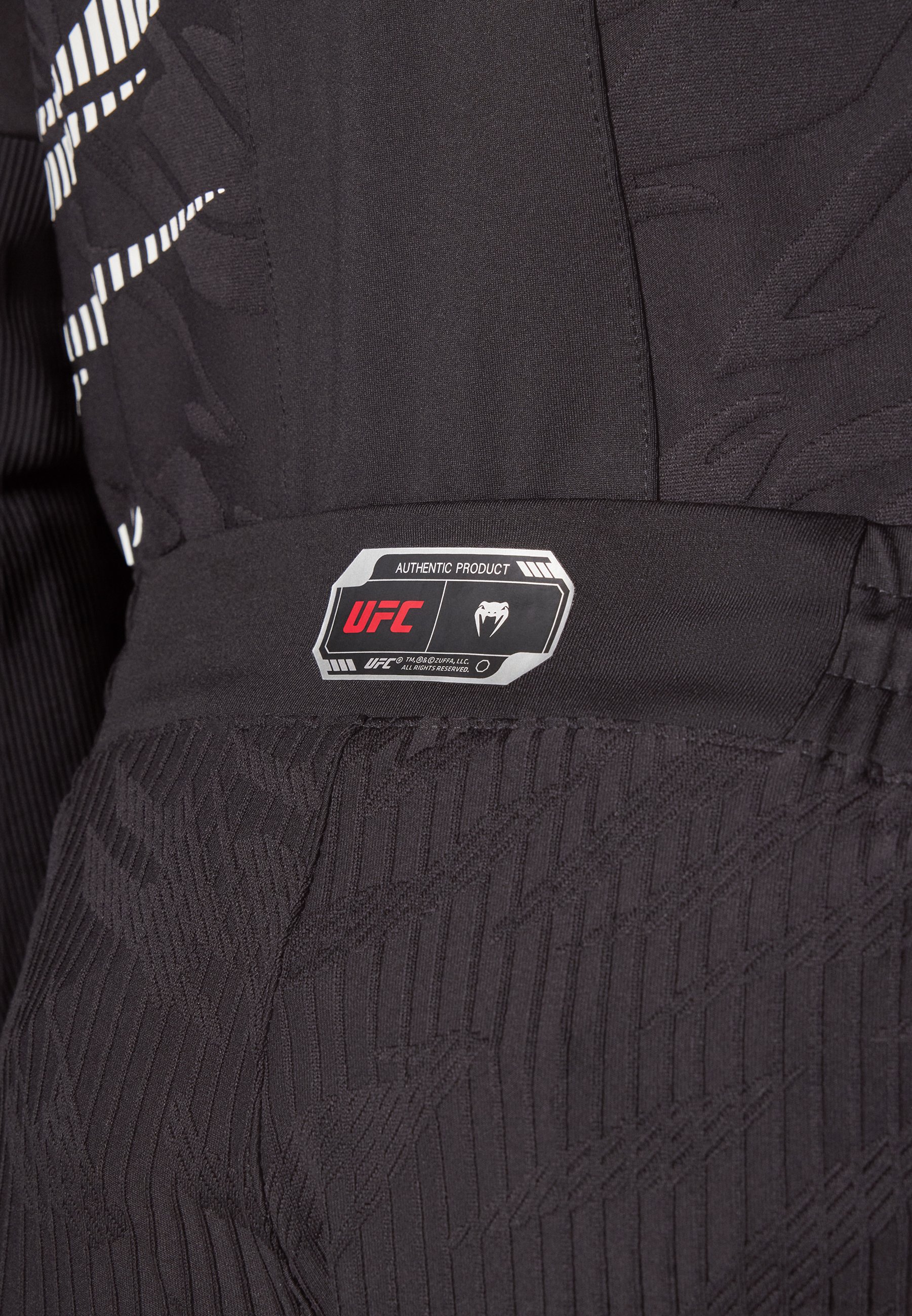 Venum Herren UFC Fight Week Hose – Schwarz, Aus Mesh & Elasthan, Eng Anliegend, Mit Verstellbaren Knöcheln