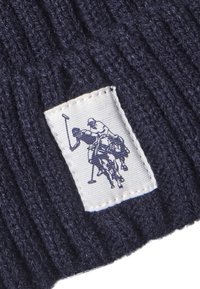 U.S. Polo Assn. Muts - dark sapphire
