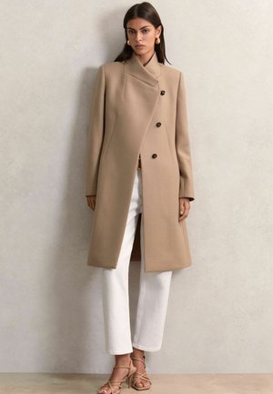 PETITE FIT - MAX  - Klassinen takki - camel