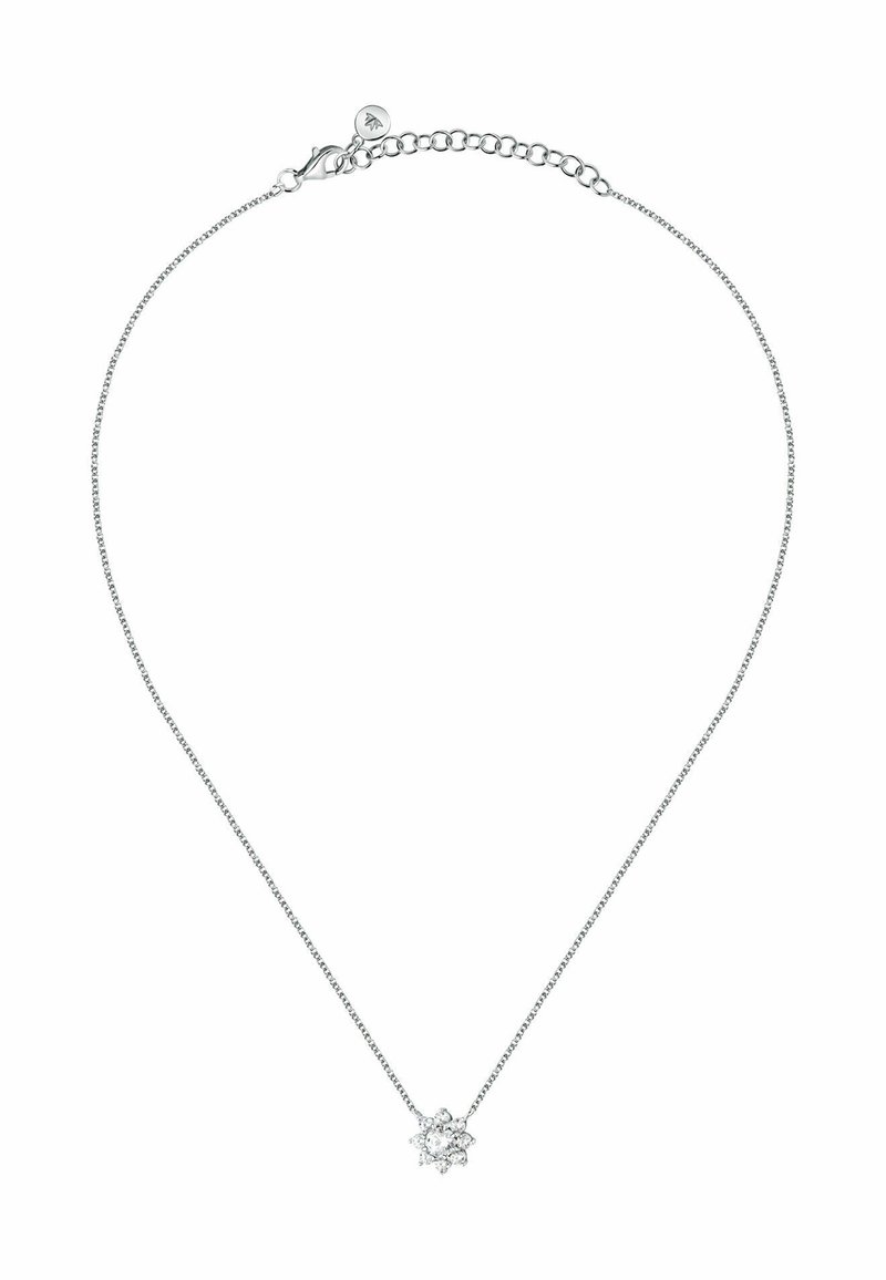 Collana in argento con pendente a forma di fiocco di neve, caratterizzata da numerosi cristalli trasparenti che riflettono la luce con una finitura lucida.