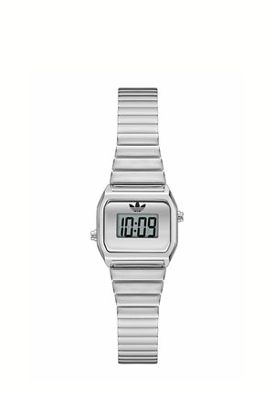 Montre digitale argentée avec un cadran rectangulaire affichant 10h09 et un bracelet en acier inoxydable.