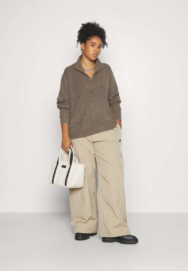 VMCPLAZA ZIPPER   - Jumper3