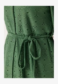 Non selezionato, green