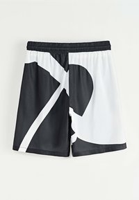 Shorts de bain en noir et blanc avec une taille élastique, ornés d'un motif abstrait audacieux. Texture douce, tissu léger, coupe au genou.