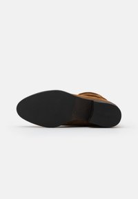 Tamaris Botas - cognac