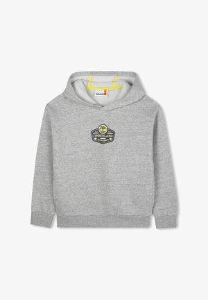Grijze kinderhoodie met Timberland-logo patch in geel en marineblauw op de borst, met een gele voering in de capuchon.
