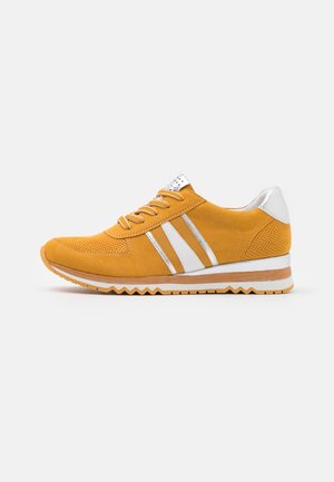 Zapatillas - yellow