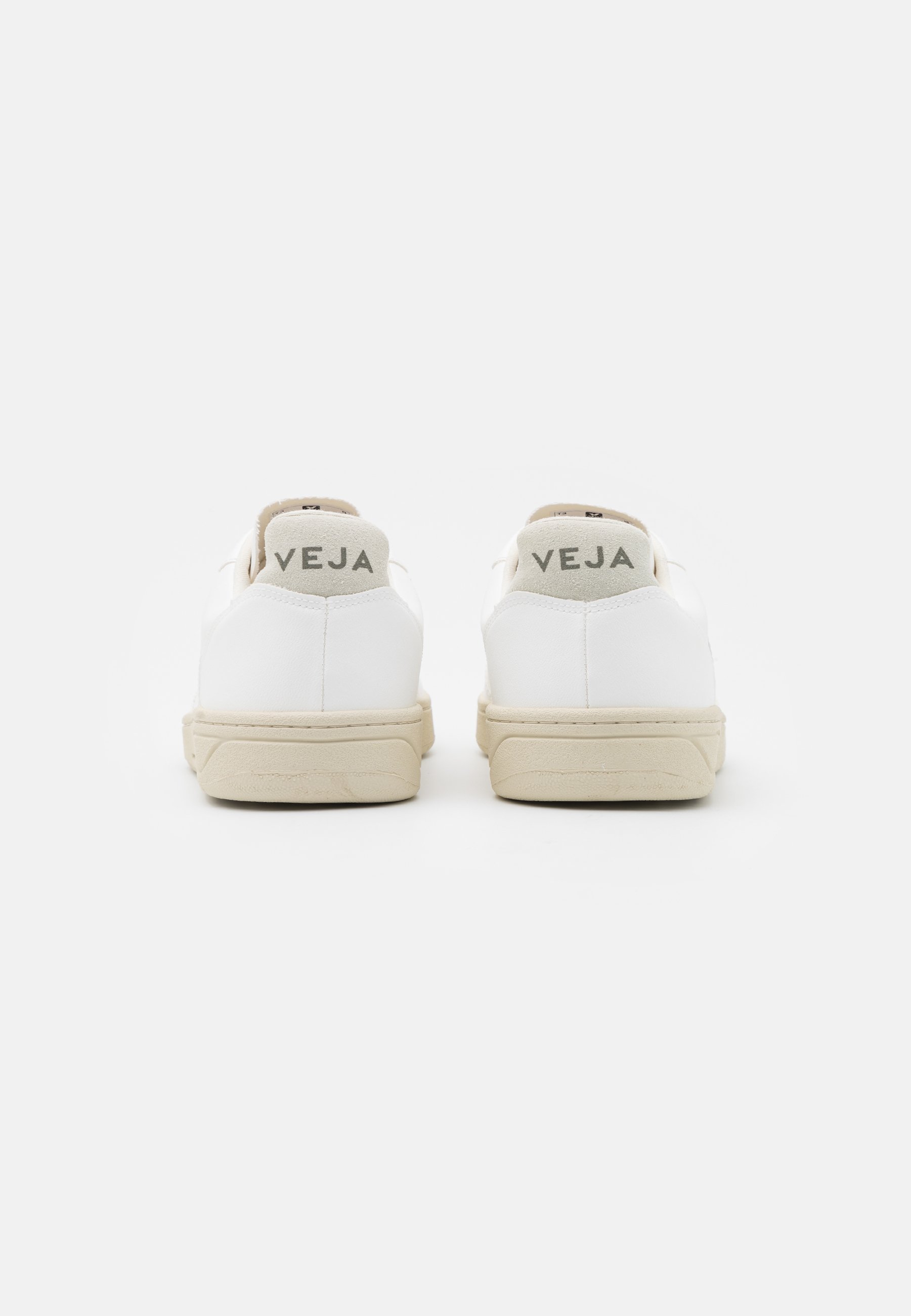 zalando veja v10