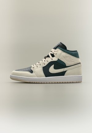 Jordan, AIR JORDAN 1 UNISEX - Zapatillas altas - orewood/pale ivory/midnight spruce/white