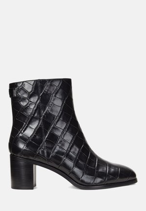 Lage laarzen - black