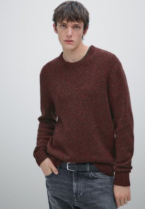 - Sweter