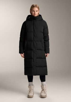 PADDED - Páperový kabát - black