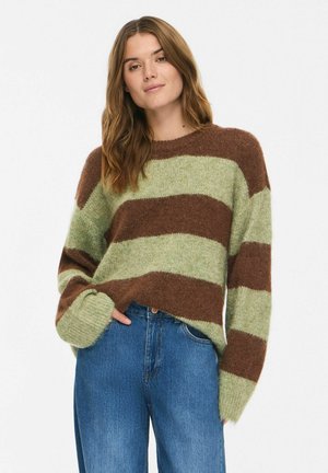 VILA, KNITTED PULLOVER VISOLO ROUND NECK - Pullover - avocado