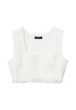 Top court texturé blanc avec de larges bretelles et un ourlet frangé brut, décolleté carré, étiquette à l'intérieur du col.