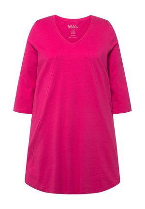 Fuchsia katoenen tuniek met een V-hals, driekwartmouwen en een rechte zoom. Kenmerkt subtiele stiknaaddetails in een relaxte pasvorm.