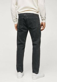Mango Vaqueros rectos - black denim