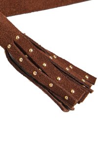 Thumbnail Image 4