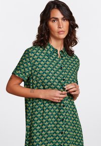 King Louie VICA TOULOUSE DOBBY - Shirt dress - black