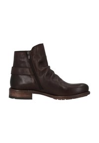 Bottine en cuir marron avec un design plissé, fermeture éclair sur le côté et un talon en boistexturé. Bout arrondi et finition lisse.