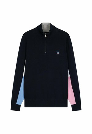 Pull en tricot bleu marine avec zip quart et col côtelé. Présente des accents bleu clair et rose sur les manches. Petit logo sur la poitrine.