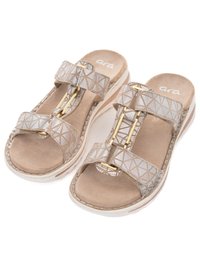 Beige sandalen met open teen, met riemen in geometrisch patroon, gouden accenten, gevoerde binnenzolen en witte rubberen zolen, maat 37.