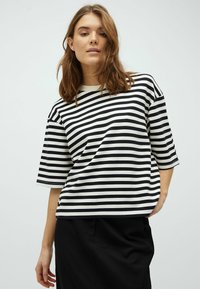 Mbym - Julie-M - P46 Dark Sky Stripe