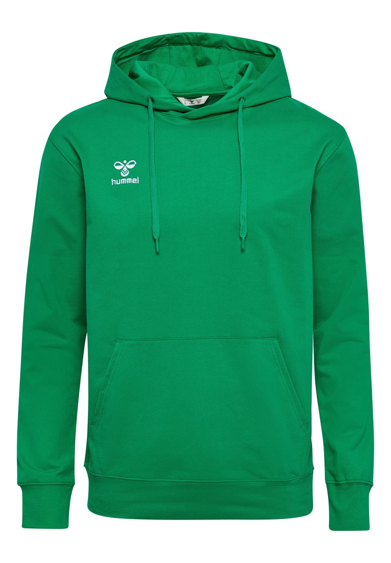 Felpa verde realizzata in morbido tessuto, con tasca a marsupio frontale, cappuccio con cordini e logo "Hummel" bianco sul petto.