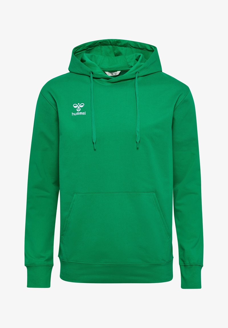 Haut à capuche vert en tissu doux, avec une poche kangourou à l'avant, un cordon de serrage pour la capuche et un logo "Hummel" blanc sur la poitrine.