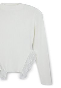 Top bianco a maniche lunghe con coste, caratterizzato da un orlo in pizzo. Il tessuto è morbido con una superficie testurizzata, progettato per una silhouette aderente.