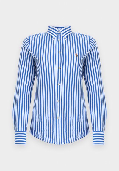 Μακρυμάνικο πουκάμισο μπλε και λευκές κάθετες ρίγες με κουμπιά, γιακά με κουμπιά και μικρό κεντημένο λογότυπο στο στήθος.