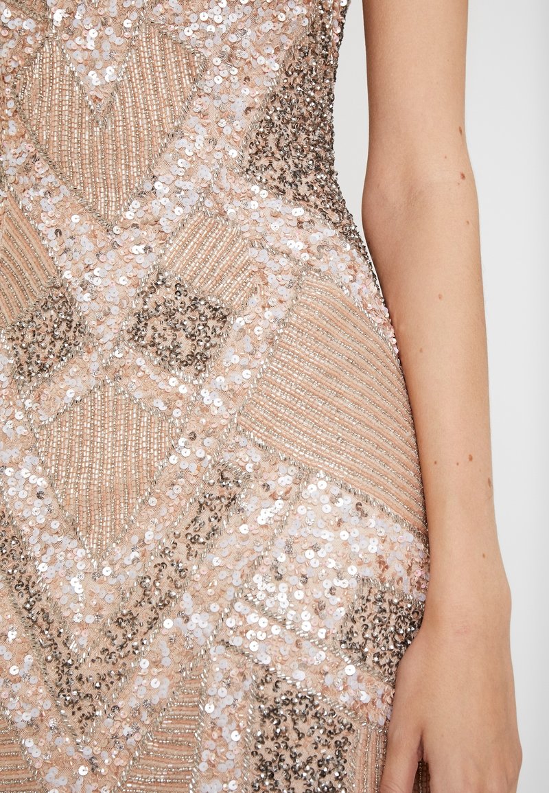 Lace & Beads Cocktail dress / Party dress - nude - (Pre-owned) - Zalando Lace & Beads Cocktail dress / Party dress - nude - (Pre-owned) - Zalando