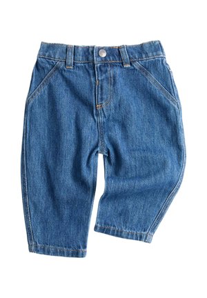 Blå denim bukser til småbørn med forlommer, bæltestropper og knaplukning på hvid baggrund.