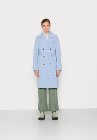 Modström HIRO - Gabardina - cornflower