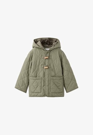 Giacca trapuntata verde oliva con cappuccio, chiusure con bottoni a giro in legno, due tasche anteriori e motivo a diamante sul tessuto.