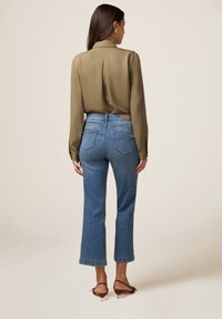Oltre STRETCH LITTLE - Vaqueros a campana - azzurro