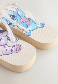 Next Sandaler m/ tåsplit - lilo stitch