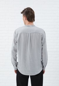 Pier One Chemise - light grey